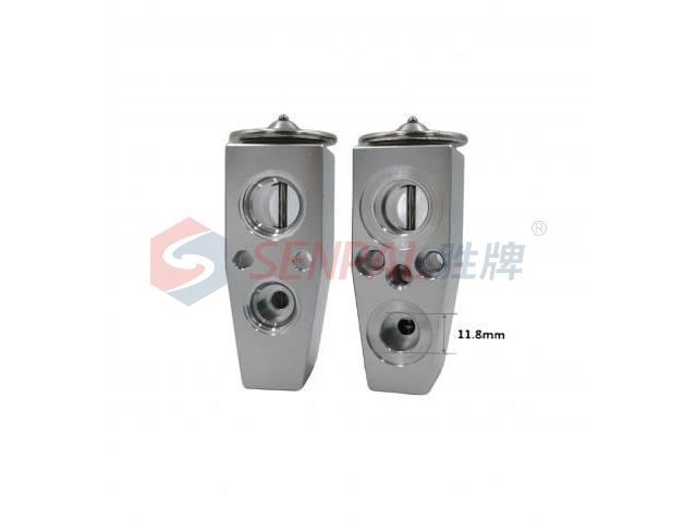Expansion Valve:AL8Z19849A