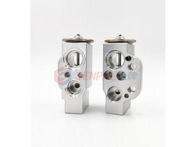 Expansion Valve:8U0 820 679