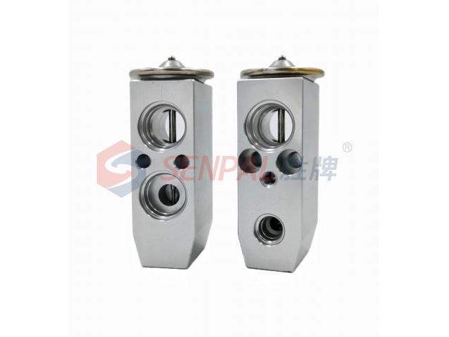 Soupape vase d'expansion  Expansion Valve:BP4K-61-J14